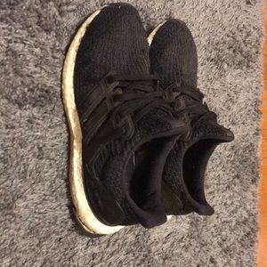 Black ultra boost